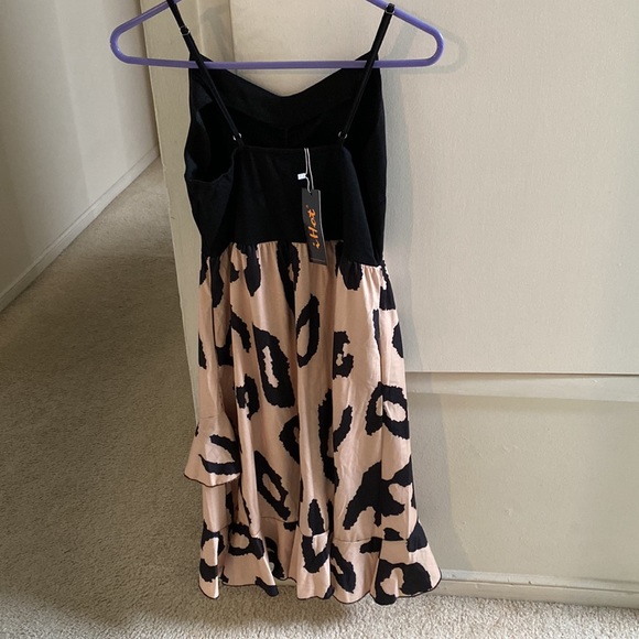 *NWT* IHOT Black Leopard Sundress with Pockets - Picture 2 of 10